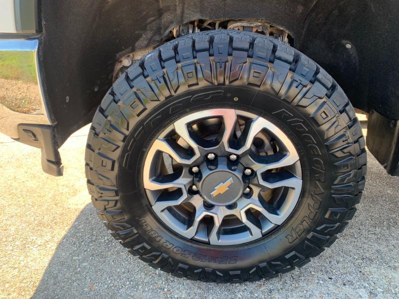 used 2023 Chevrolet Silverado 2500 car