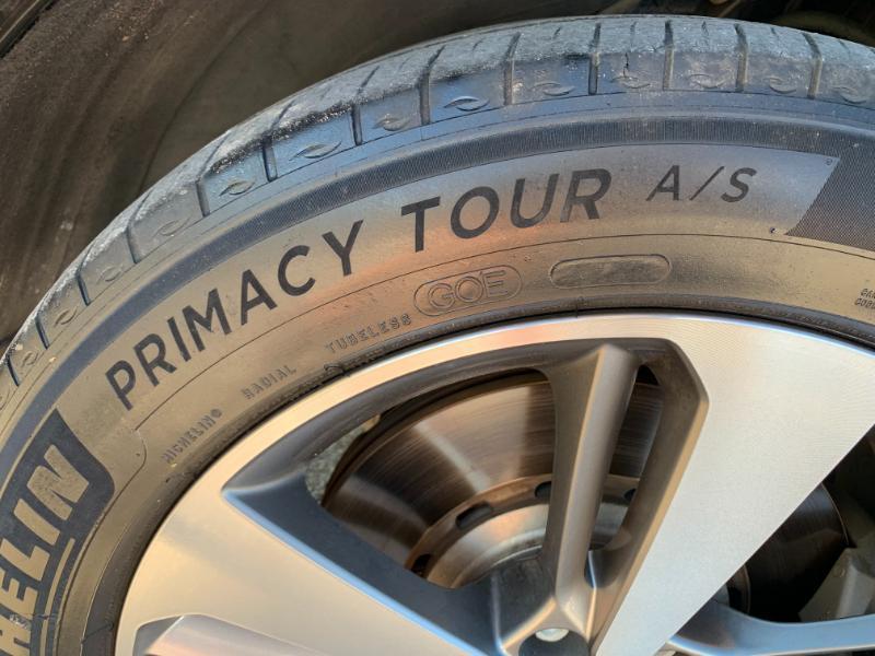 used 2022 Genesis GV80 car, priced at $36,899