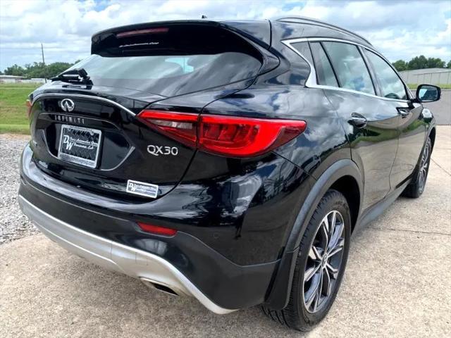 used 2018 INFINITI QX30 car