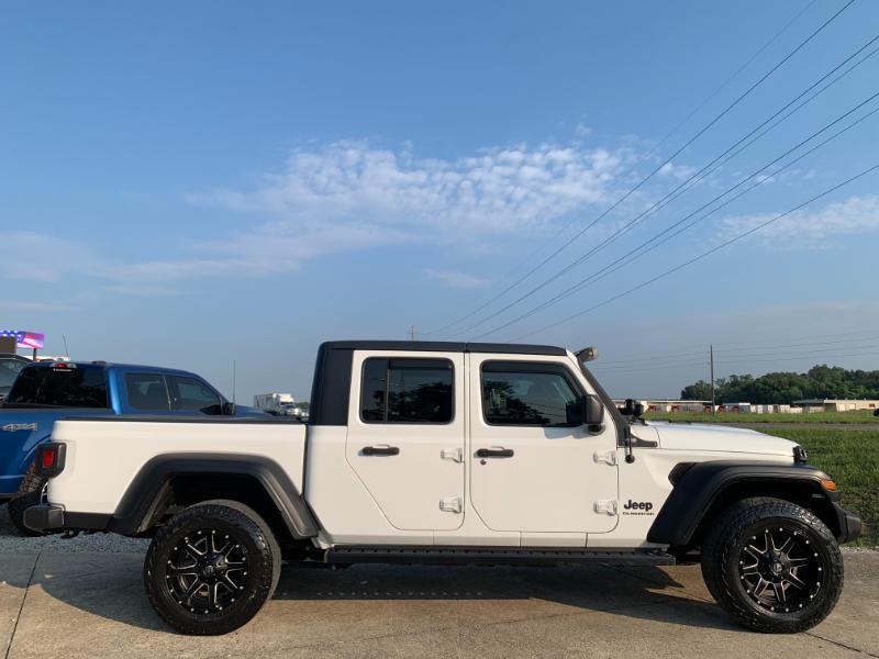used 2020 Jeep Gladiator car