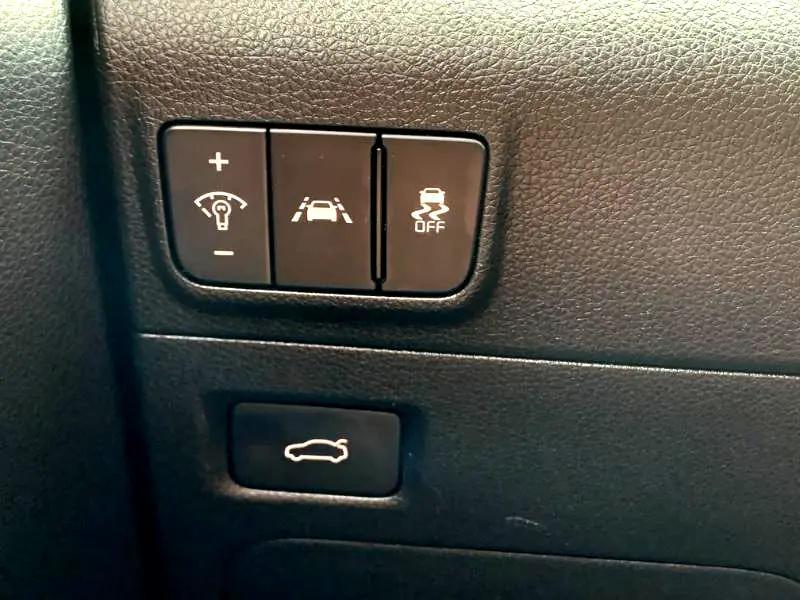 used 2023 Kia K5 car