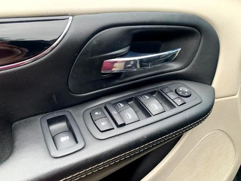 used 2020 Dodge Grand Caravan car