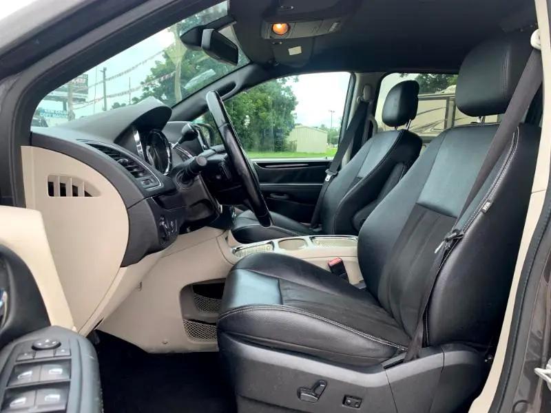 used 2020 Dodge Grand Caravan car