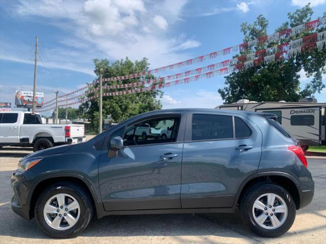 used 2022 Chevrolet Trax car, priced at $17,999