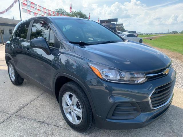 used 2022 Chevrolet Trax car, priced at $17,999