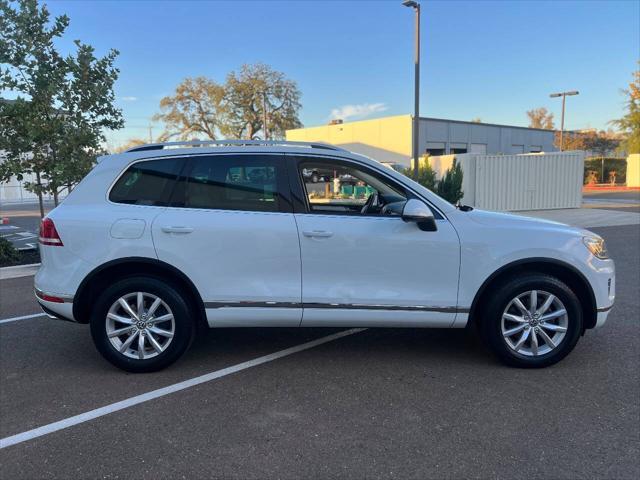 used 2016 Volkswagen Touareg car, priced at $12,495