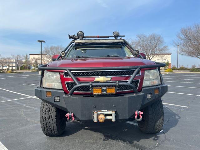 used 2011 Chevrolet Suburban car, priced at $18,995