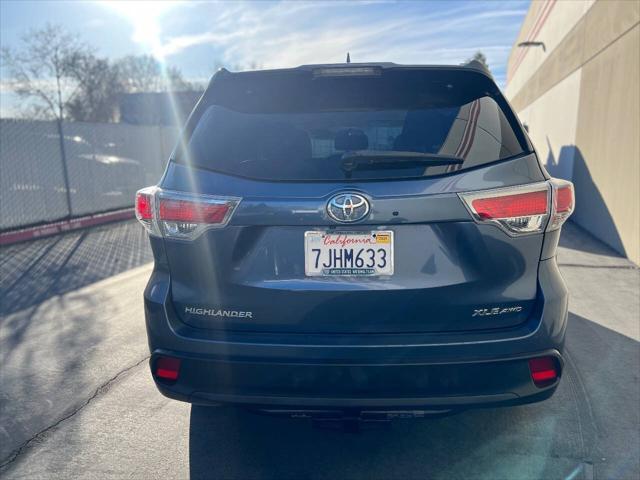 used 2015 Toyota Highlander car, priced at $18,995