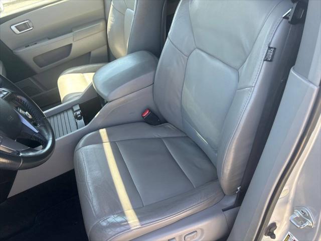 used 2009 Honda Pilot car, priced at $15,995