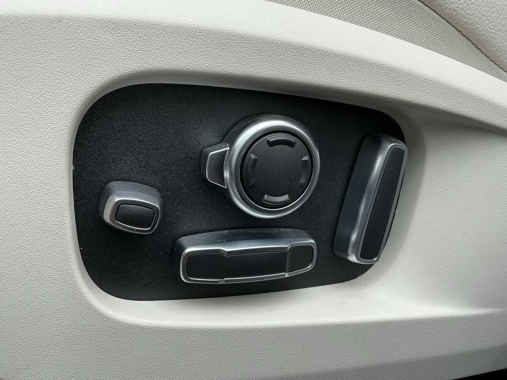 used 2022 Jaguar F-PACE car, priced at $33,199