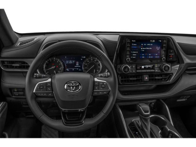 used 2022 Toyota Highlander car, priced at $37,888