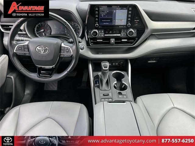 used 2021 Toyota Highlander car, priced at $31,159
