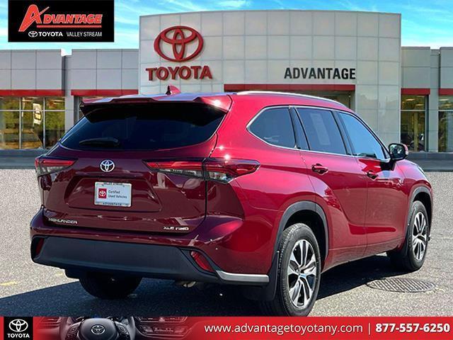 used 2020 Toyota Highlander car, priced at $31,629