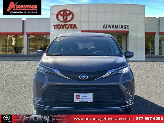 used 2021 Toyota Sienna car, priced at $36,999