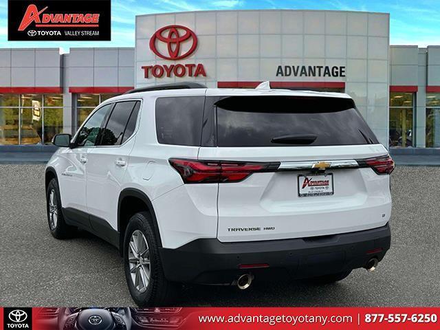 used 2022 Chevrolet Traverse car, priced at $26,504