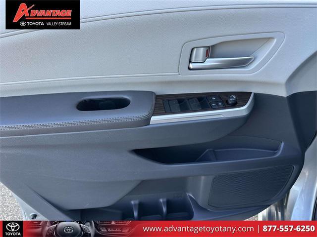 used 2023 Toyota Sienna car, priced at $38,899