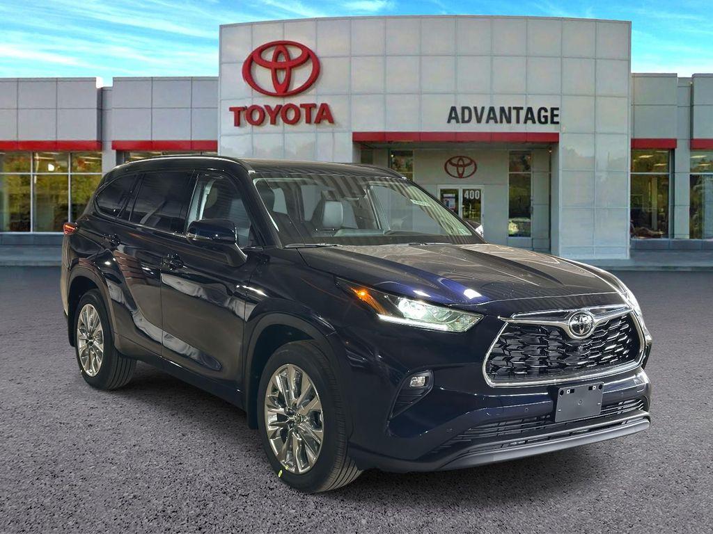 new 2026 Toyota Highlander car, priced at $52,858