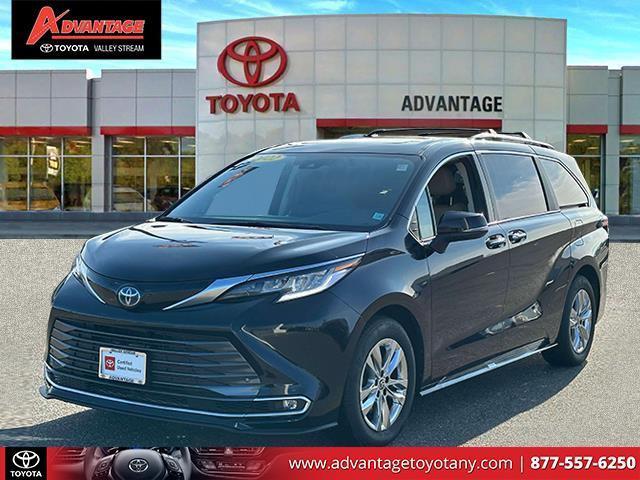 used 2022 Toyota Sienna car, priced at $45,899