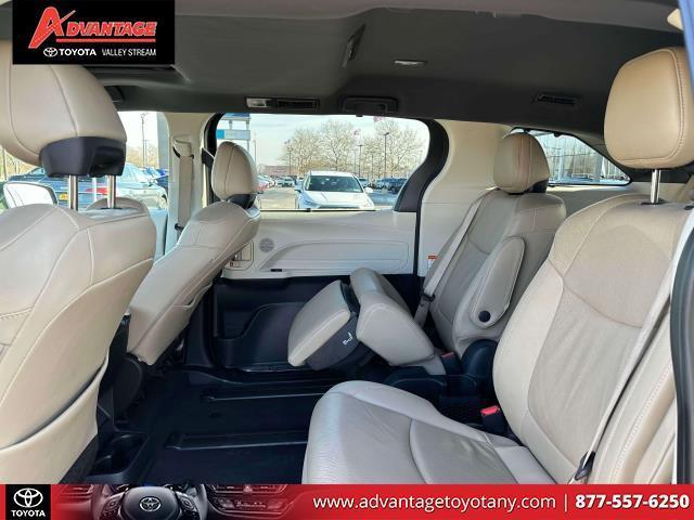 used 2022 Toyota Sienna car, priced at $45,899