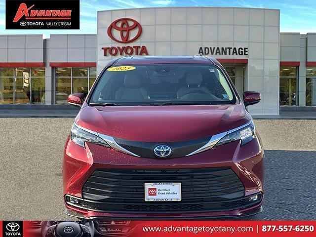 used 2025 Toyota Sienna car, priced at $52,500