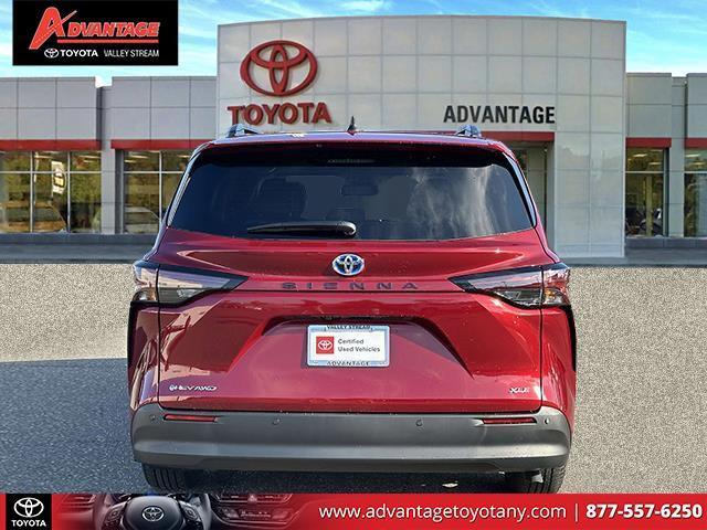 used 2025 Toyota Sienna car, priced at $52,500