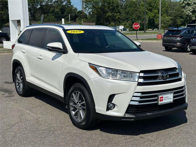 used 2019 Toyota Highlander car, priced at $25,990