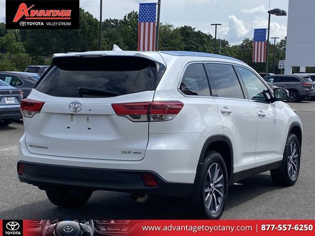 used 2019 Toyota Highlander car, priced at $26,887