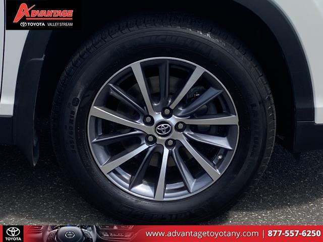 used 2019 Toyota Highlander car, priced at $26,887