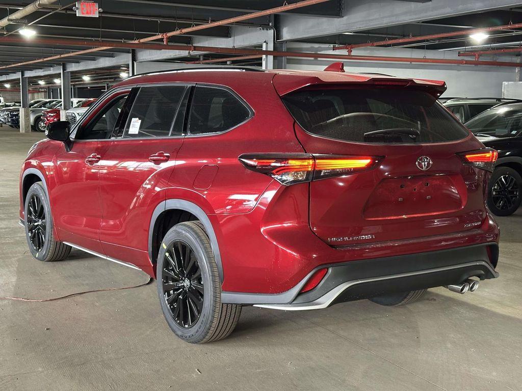 new 2026 Toyota Highlander car, priced at $51,473