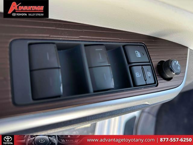 used 2022 Toyota Sienna car, priced at $37,777