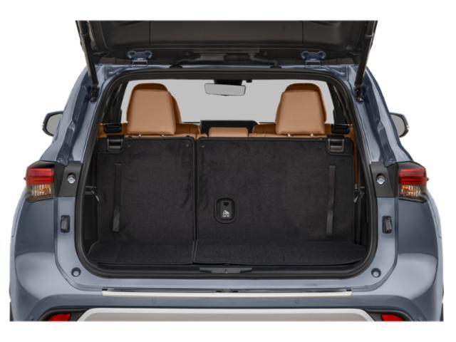 used 2024 Toyota Highlander car, priced at $47,888