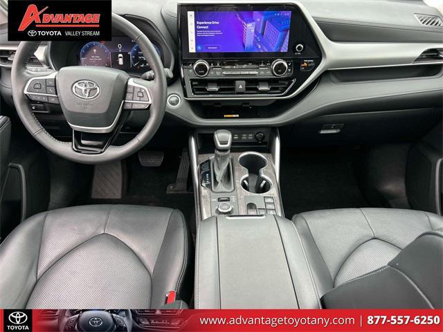 used 2024 Toyota Highlander car, priced at $48,884