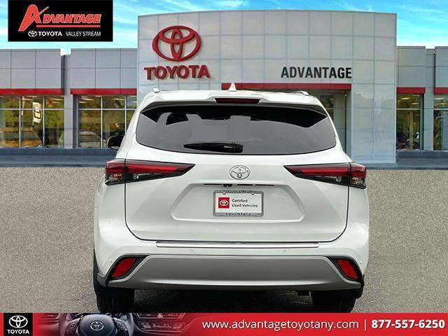 used 2024 Toyota Highlander car, priced at $48,884