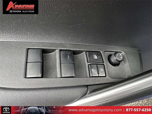 used 2022 Toyota Corolla Cross car, priced at $25,400