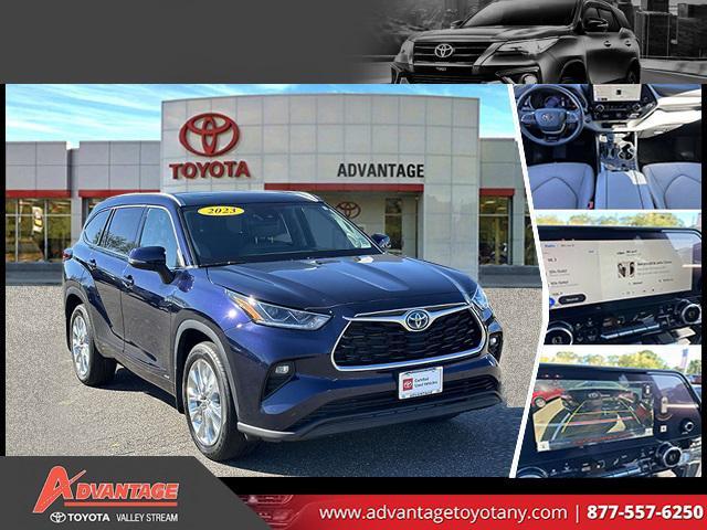 used 2023 Toyota Highlander Hybrid car, priced at $45,997