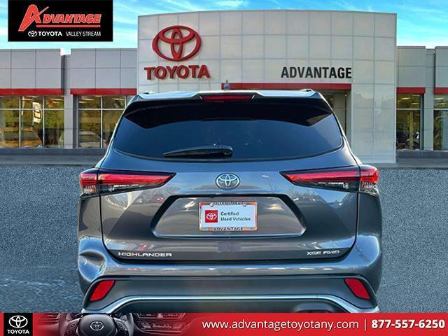 used 2022 Toyota Highlander car, priced at $33,888