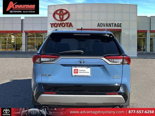 used 2022 Toyota RAV4 Hybrid car, priced at $33,100