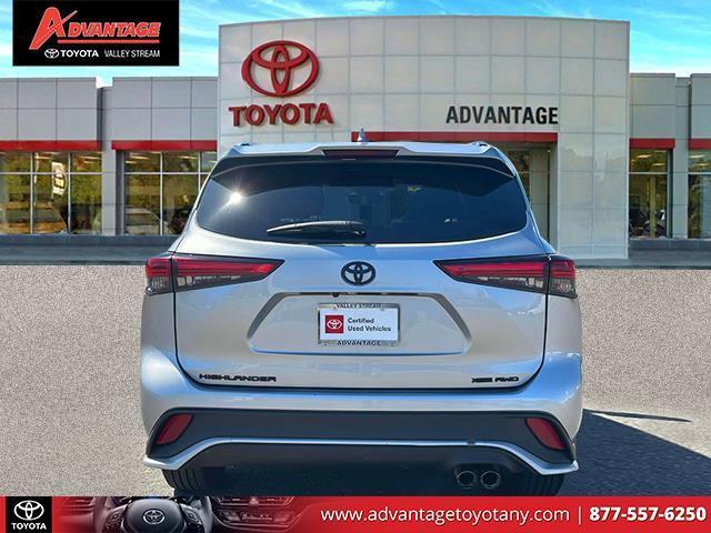used 2022 Toyota Highlander car, priced at $36,999