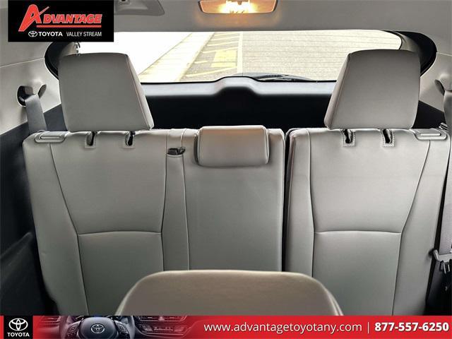 used 2023 Toyota Highlander car, priced at $36,699