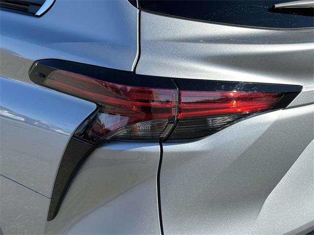 used 2025 Toyota Sienna car, priced at $56,000