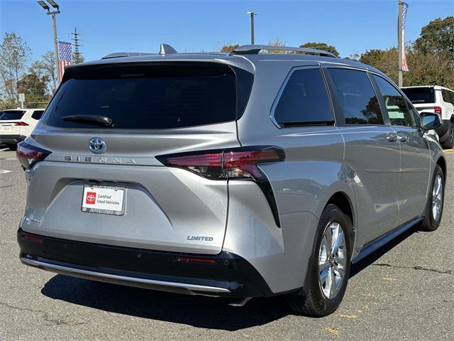 used 2025 Toyota Sienna car, priced at $56,000
