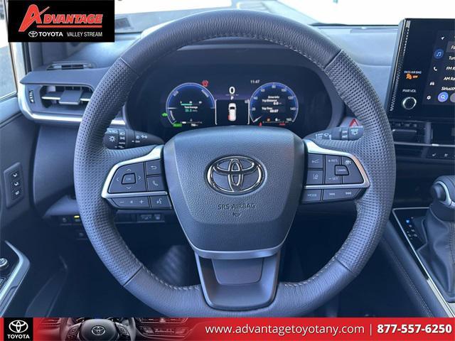 used 2025 Toyota Sienna car, priced at $56,000
