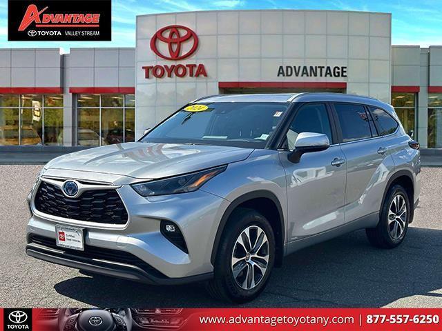 used 2024 Toyota Highlander Hybrid car, priced at $45,933