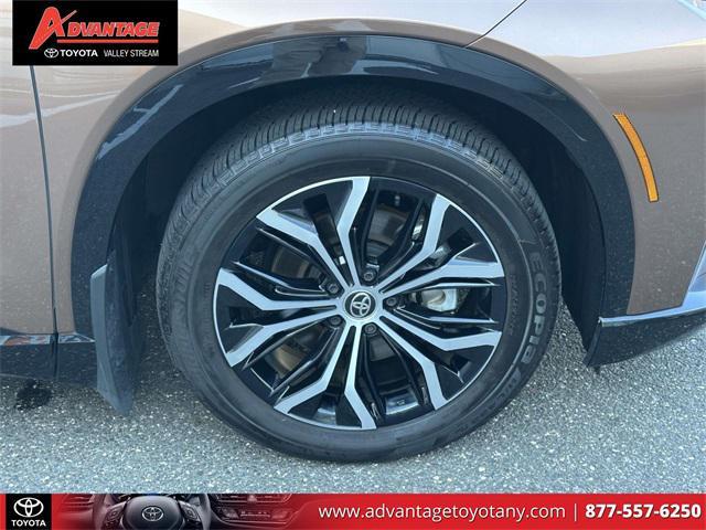 used 2025 Toyota Crown Signia car, priced at $39,999