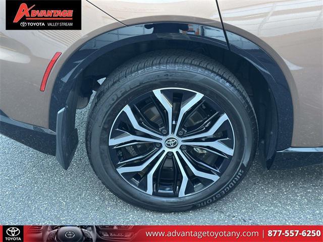 used 2025 Toyota Crown Signia car, priced at $39,999