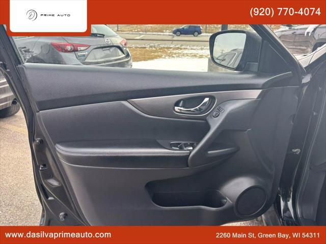 used 2015 Nissan Rogue car, priced at $9,500