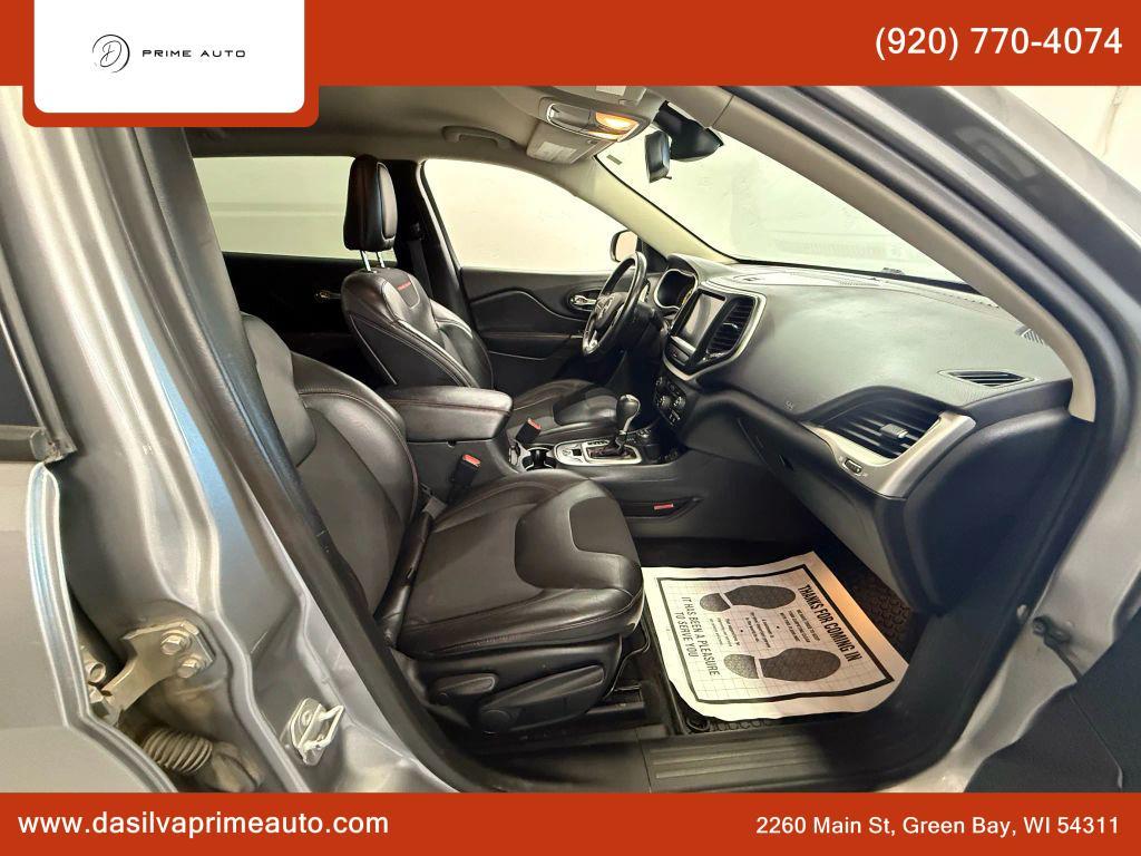 used 2016 Jeep Cherokee car, priced at $13,290