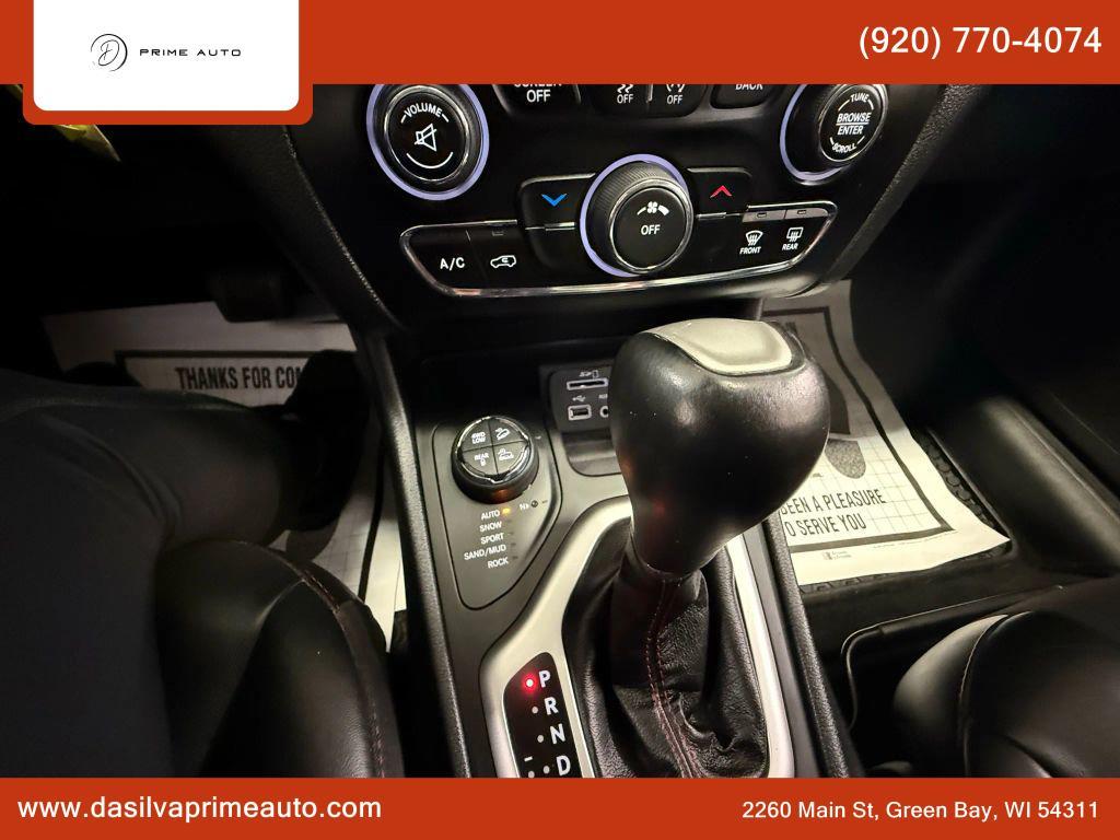 used 2016 Jeep Cherokee car, priced at $13,290