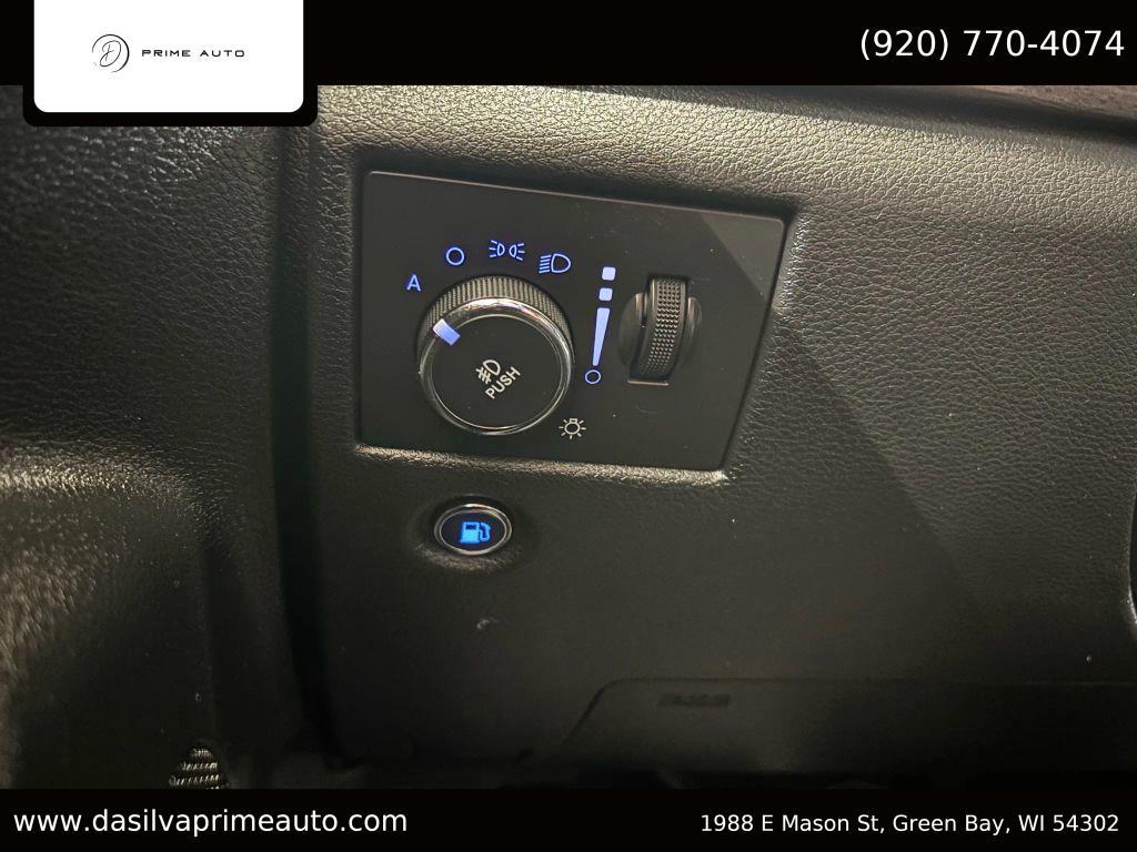 used 2015 Jeep Grand Cherokee car, priced at $13,990