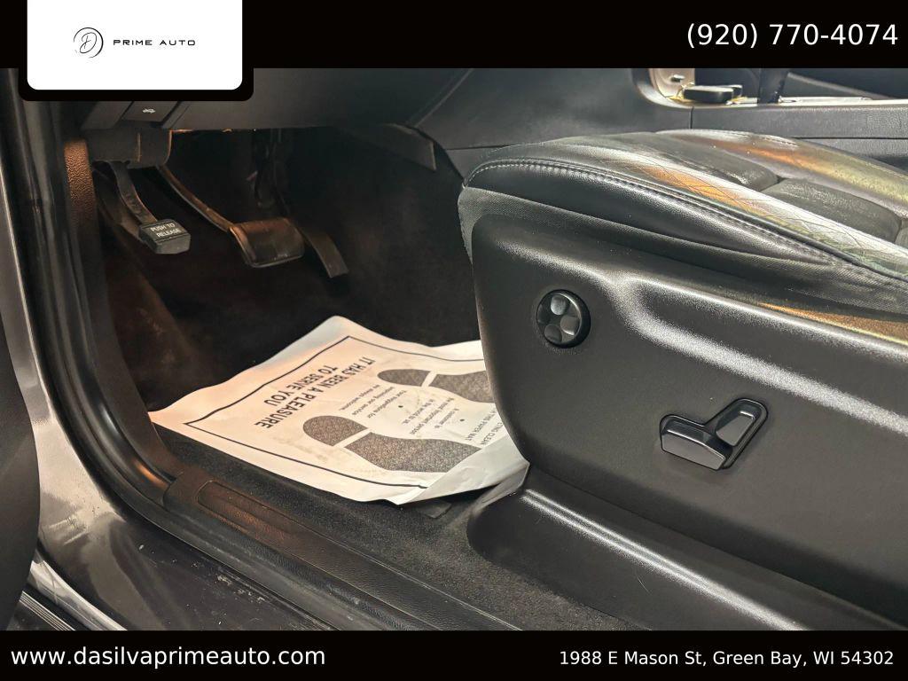 used 2015 Jeep Grand Cherokee car, priced at $13,990
